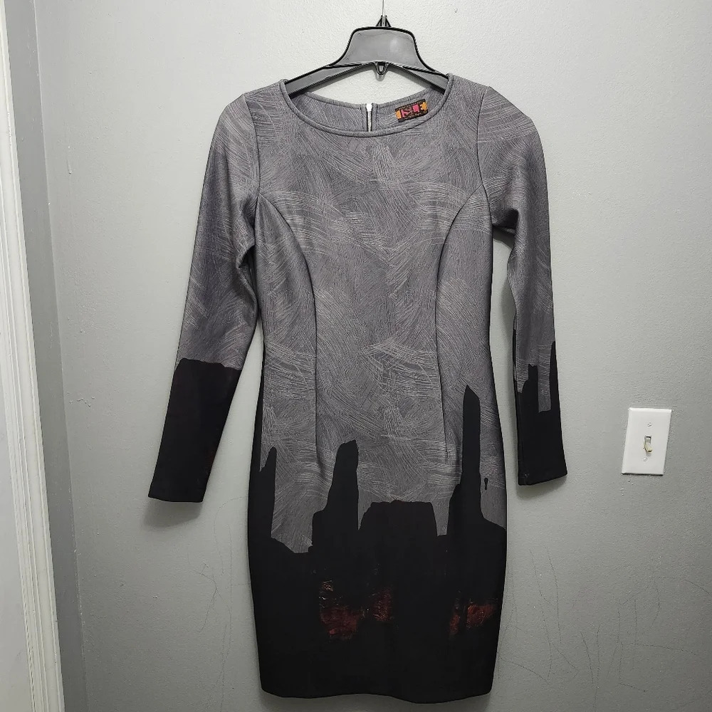 ISLE by melis kozan women's mini dress size M gray and black long sleeve